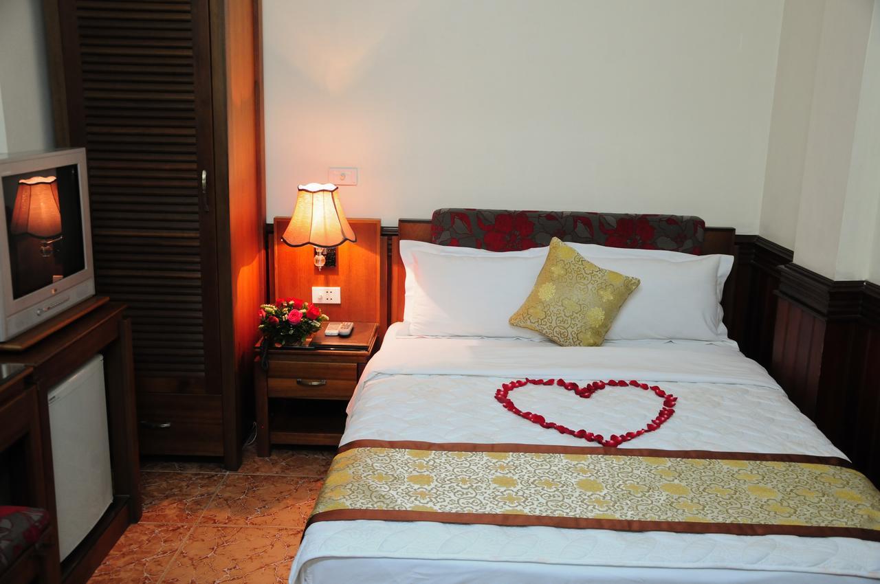 Thai Ha Hotel Hanoi Exterior photo